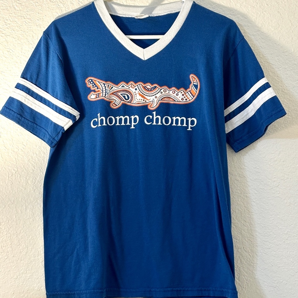 Florida Gator chomp chomp T-shirt medium